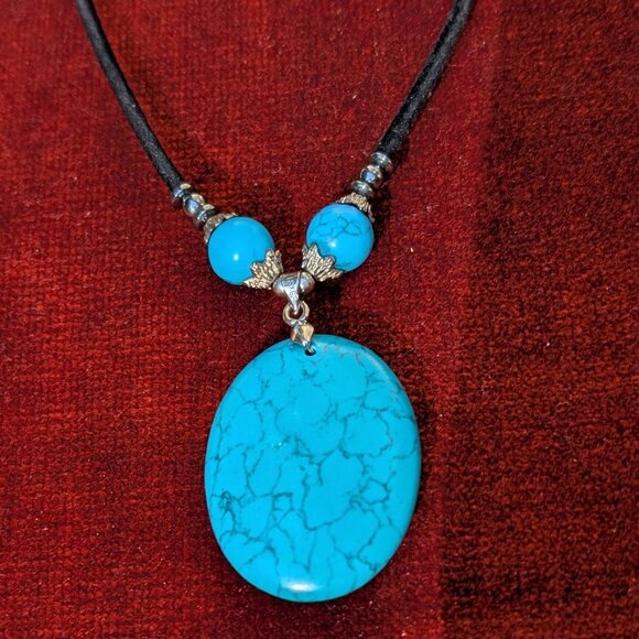 18K GP Turquoise necklace - Picture 2 of 4